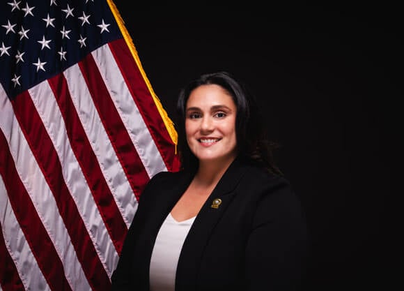 Alumna Samantha Romano smiling for a photo