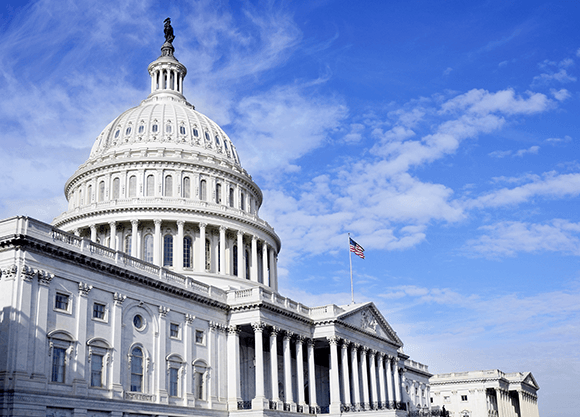 Image of the U.S. capitol on a sunny day